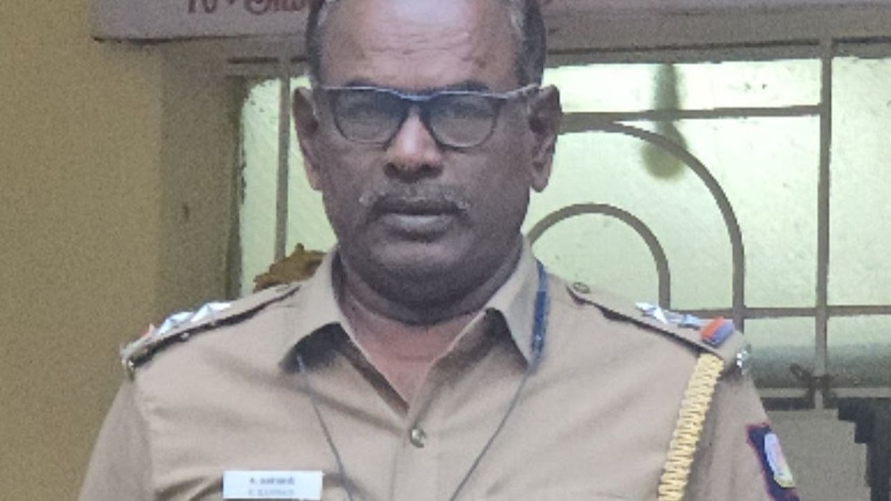 “ஏன் இப்படி பண்ணீங்க…?” காவல் உதவி ஆய்வாளர் பணியிடை நீக்கம்…. உயர் அதிகாரியின் அதிரடி உத்தரவு….!!