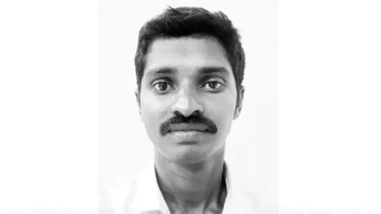“பெண் போட்டோவை குரங்கு போல மார்பிங் செய்து…” வாலிபரை அடித்து உதைத்த உறவினர்கள்…. பின் நடந்த அதிர்ச்சி சம்பவம்….!!