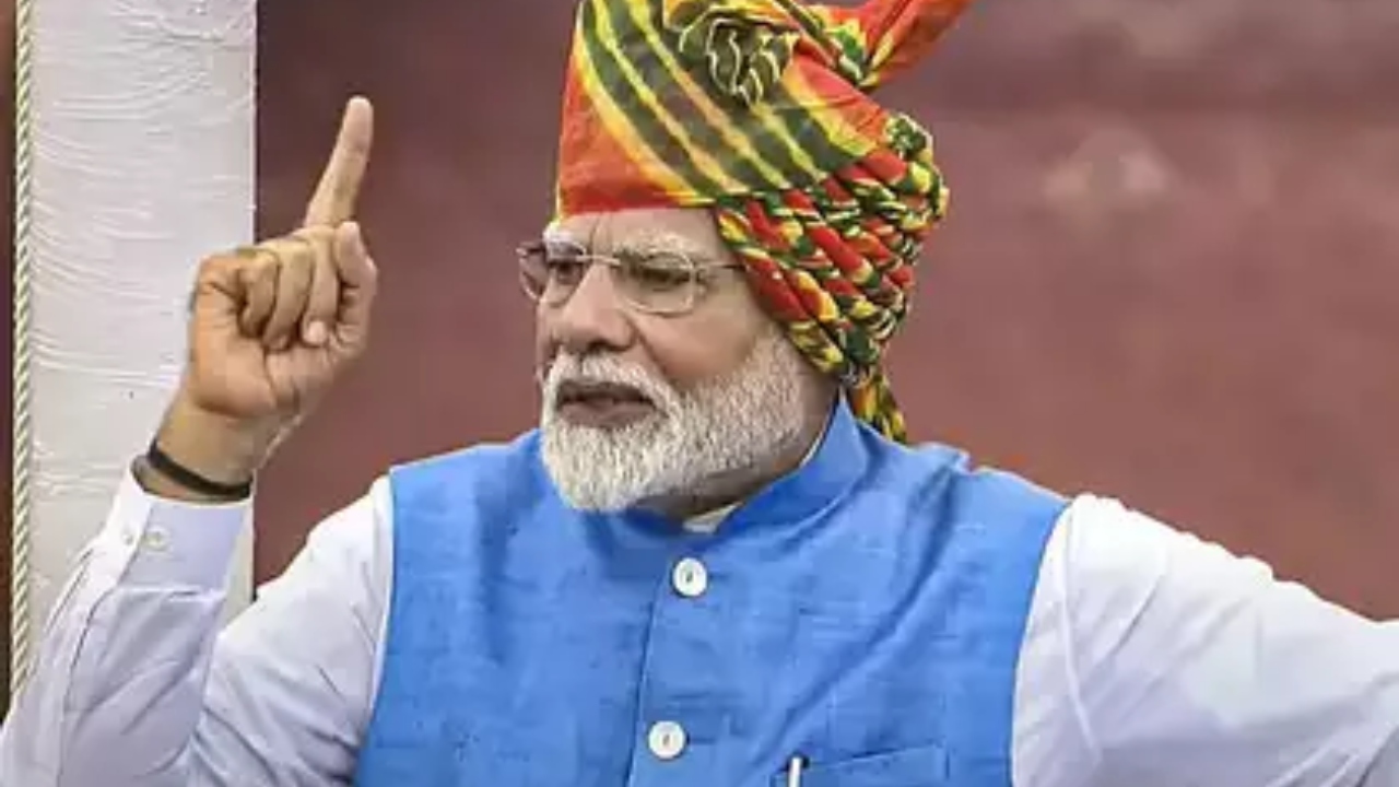 BREAKING: “பயங்கரவாதம் ஒருநாள் பாகிஸ்தானையை அழித்துவிடும்…” பிரதமர் மோடி ஆவேசம்…!!