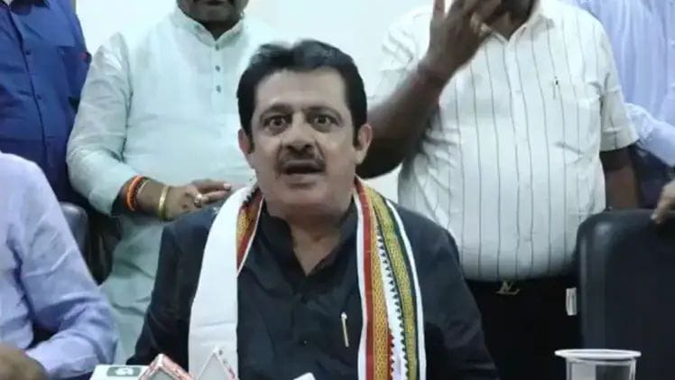 “பாகிஸ்தானுக்கு தற்கொலை குண்டுதாரியாக செல்வேன்…” நான் சும்மா சொல்லல…. கர்நாடக அமைச்சர் பி.இசட். ஜமீர் அகமது கானின் அதிரடி பேச்சு…!!