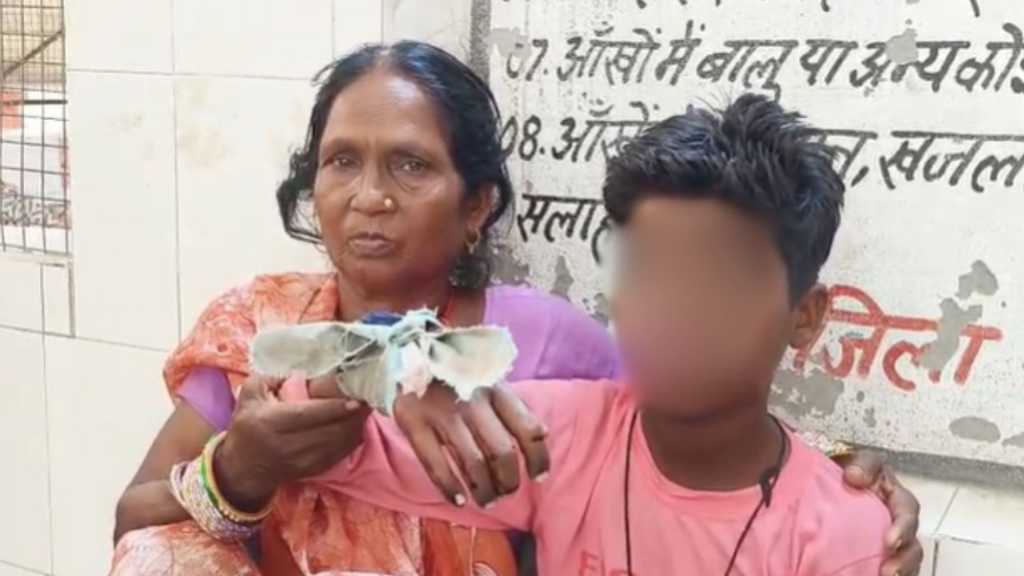 “இந்தியா வாழ்க, பாகிஸ்தான் ஒழிக”… ஆப்ரேஷன் சிந்தூரால் தேசப்பற்றோடு கோஷமிட்ட சிறுவன் மீது கொடூர தாக்குதல்… பரபரப்பு சம்பவம்…!!!!