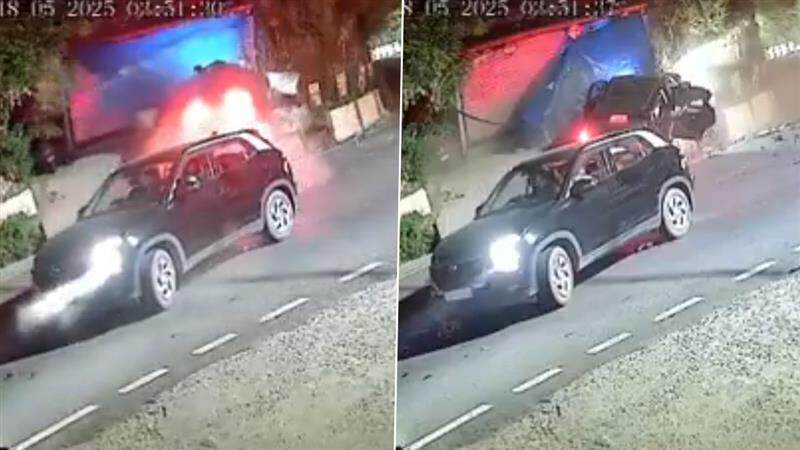 “வேகமாக வந்த கார்”… கண்ணிமைக்கும் நொடியில் காரின் மீது மோதி கடைக்குள் புகுந்ததால் பரபரப்பு… பதற வைக்கும் விபத்து வீடியோ…!!!