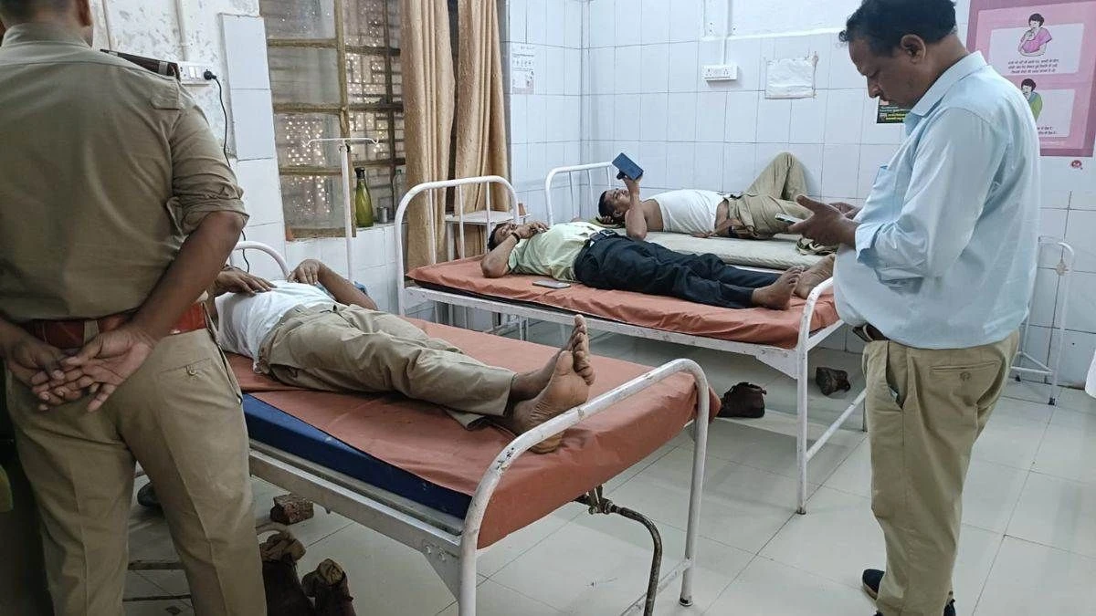வன காவலர் பயிற்சியின் போது திடீரென கலைந்த தேனீக்கள்… 54 வனக்காவலர்கள் படுகாயம்…4 பேர் நிலை கவலைக்கிடம்… பரபரப்பு சம்பவம்..!!