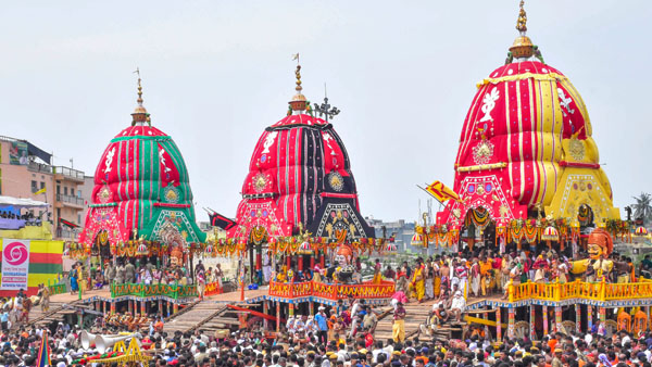 பூரி ஜெகந்நாதர் கோயில் ரத யாத்திரை…! கூட்ட நெரிசலில் சிக்கி 500-க்கும் மேற்பட்டோர் காயம்….