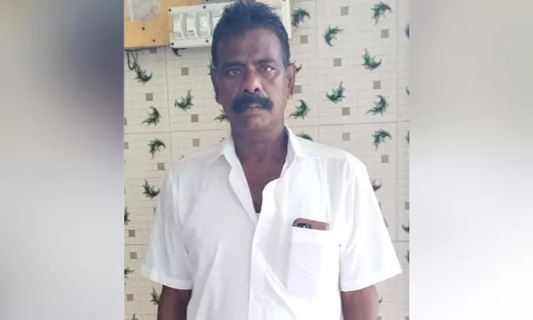 படு பயங்கரம்..! வீட்டுக்குள் டிவி பார்த்துக் கொண்டிருந்த காவலாளி வெட்டி படுகொலை… திருத்தணியில் பரபரப்பு…!!