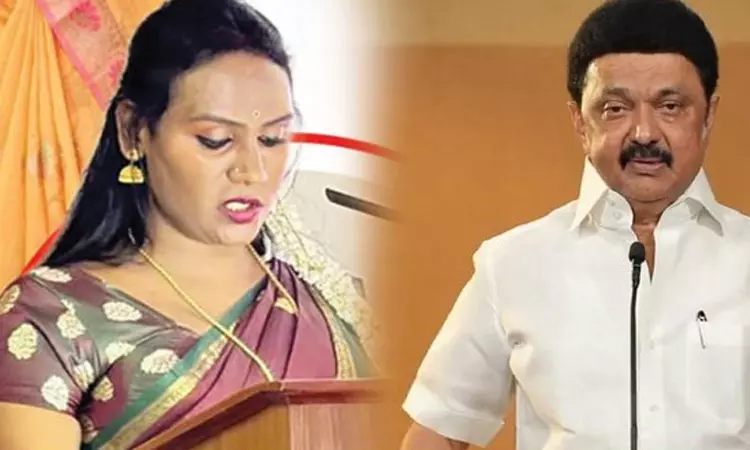 “ஆங்கிலத்துறையில் முனைவர் பட்டம் பெற்று லயோலா கல்லூரியில் உதவி பேராசிரியராக பணியில் சேர்ந்த முதல் திருநங்கை… முதல்வர் ஸ்டாலின் வாழ்த்து…!!