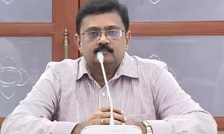 தமிழக நிதித்துறை செயலாளர் உதயசந்திரன் திடீர் நெஞ்சு வலியால் மருத்துவமனையில் அனுமதி… “கடினமான வேலைகளை செய்ய வேண்டாம்”… மருத்துவர்கள் அறிவுறுத்தல்…!!!