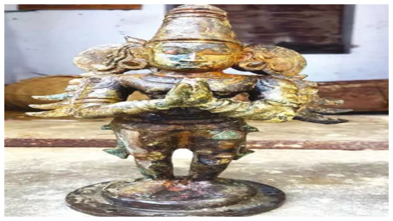 கிணற்றில் கிடைத்த ஐம்பொன் சிலை… அதன் மதிப்பு என்ன தெரியுமா?… தெரிஞ்சா ஷாக் ஆகிருவீங்க…!!