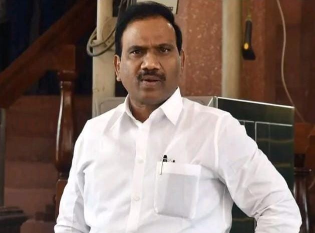 தனிமனிதனை தோற்கடிக்கலாம்… ஆனால் முதல்வரை முடியாது… அமித்ஷா ஒரு முட்டாள்… ஆ.ராசா கடும் தாக்கு…!!!