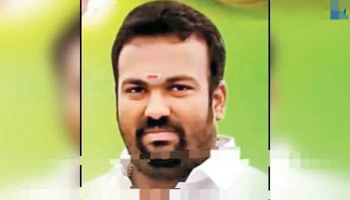 “கள்ளக்காதலியின் வீட்டில் இருந்த கணவர்…” நேரில் வந்து பார்த்த மனைவி…. அடுத்த நொடியே நடந்த பயங்கரம்…. பரபரப்பு சம்பவம்…!!