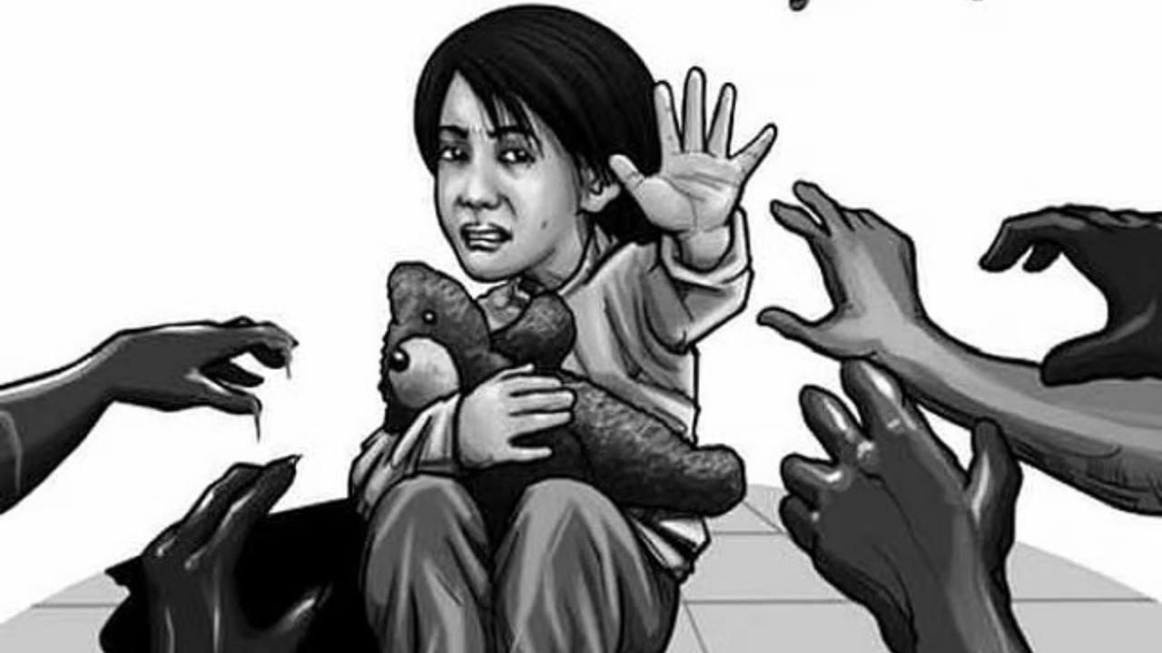 “சிகரெட் சூடு வைத்து, பாலியல் வன்கொடுமை செய்து…” ஆட்டிசம் பாதித்த சிறுவர்களை…. அரக்கனாக மாறிய ஹாஸ்டல் வார்டன்…. பகீர் பின்னணி….!!