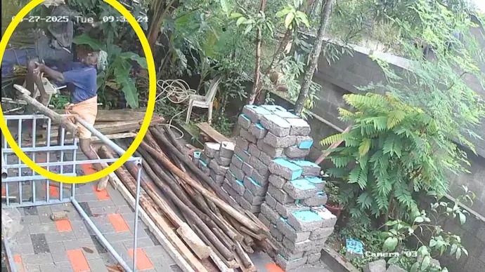 “கட்டுமான தொழில்”… திடீரென தவறி விழுந்த தொழிலாளி… உசுரை பணயம் வைத்து காப்பாற்றிய சக தொழிலாளி… ஜஸ்ட் மிஸ்ஸில் தப்பிய உயிர்கள்… அதிர்ச்சி வீடியோ..!!!