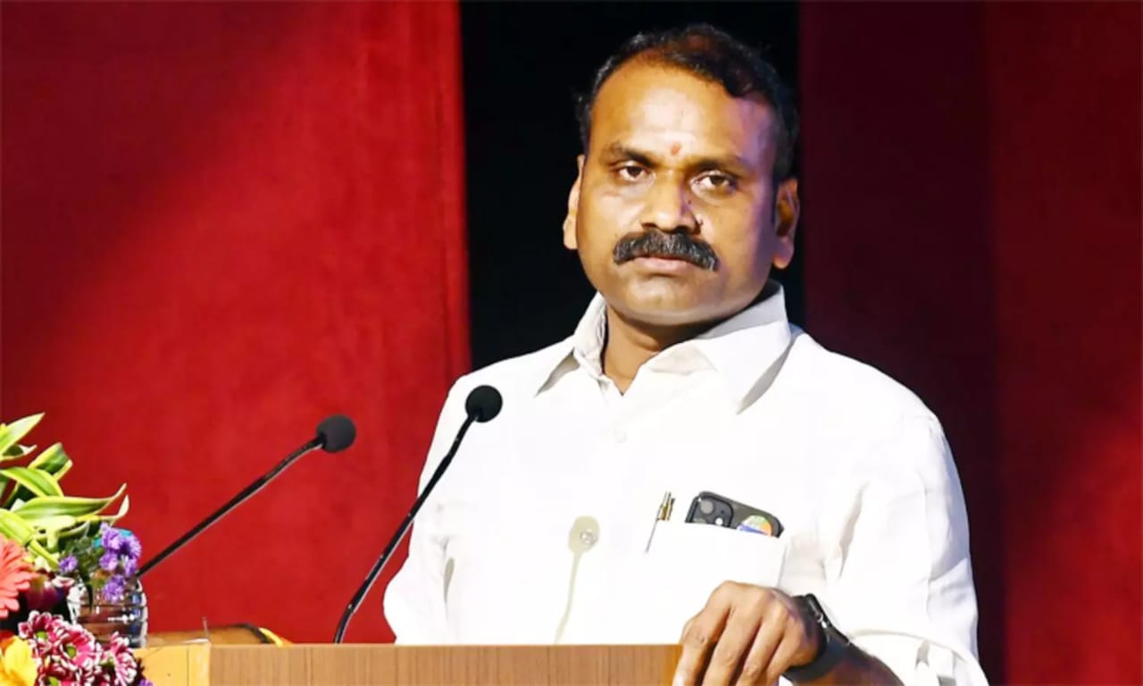 இளவரசருக்காக தான் இந்த பொதுக்குழு கூட்டம்… திமுகவை விமர்சித்த மத்திய இணை அமைச்சர் எல்.முருகன்…!!!