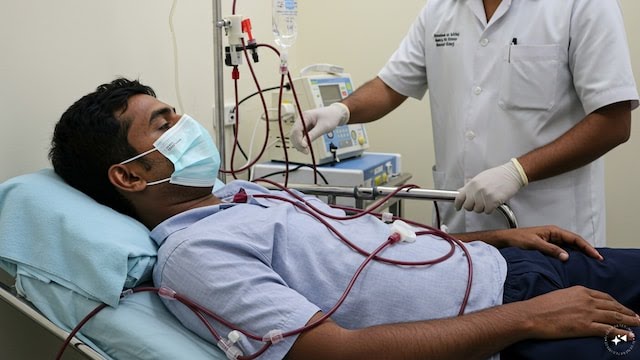 ஐயோ… இப்படியா நடக்கணும்?… டயாலிசிஸ் சிகிச்சையின் போது திடீரென ஏற்பட்ட மின் கட்…. பரிதாபமாக போன உயிர்… அதிர்ச்சி சம்பவம்..!!