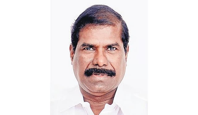 அடுத்தடுத்து நெஞ்சு வலியால் மருத்துவமனையில் அனுமதிக்கப்பட்ட பாமக எம்எல்ஏக்கள்…. அதிர்ச்சியில் கட்சி நிர்வாகிகள்…!!!