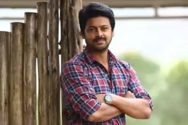 போதைப்பொருள் வழக்கு…!! நடிகர் ஸ்ரீகாந்திடம் ரகசிய விசாரணை…. அதிர்ச்சியில் திரையுலகினர்….!!