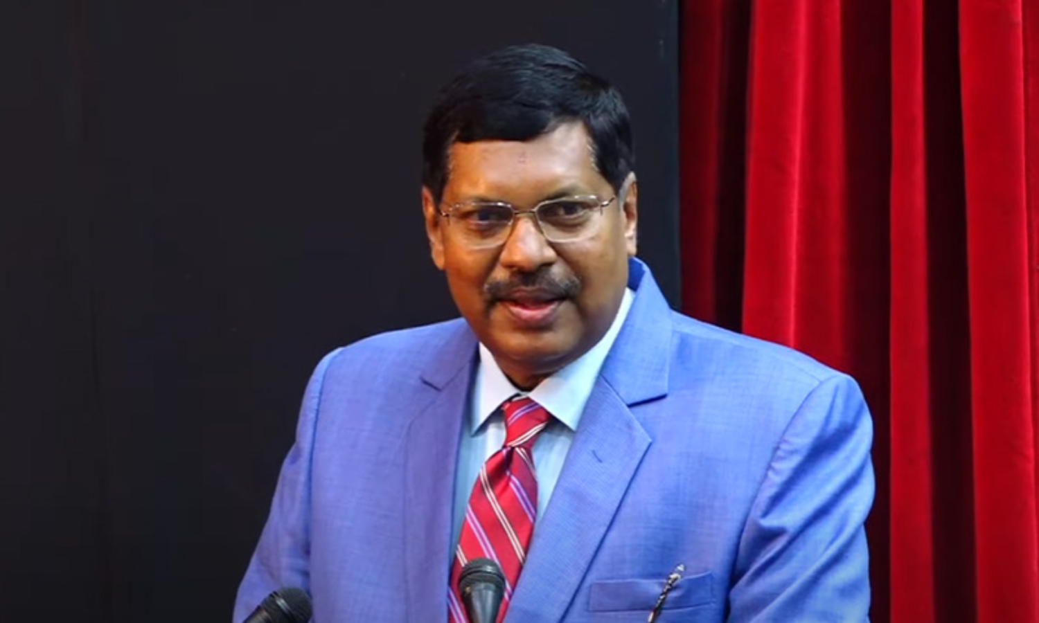 ஊழியர் நியமனம் மற்றும் பதவி உயர்வுகளில் பட்டியலின, பழங்குடியினர் பிரிவிற்கு இட ஒதுக்கீடு… உச்சநீதிமன்ற நீதிபதி அதிரடி அறிவிப்பு…!!!