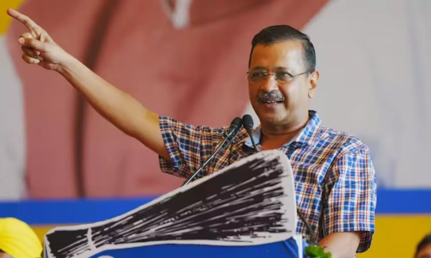 “நான் டெல்லியில் சிறப்பாக ஆட்சி செய்துள்ளேன்”… என் திறமைக்காக நோபல் பரிசு தாங்க… அரவிந்த் கெஜ்ரிவால் பேச்சு… கலாய்க்கும் பாஜக…!!!!