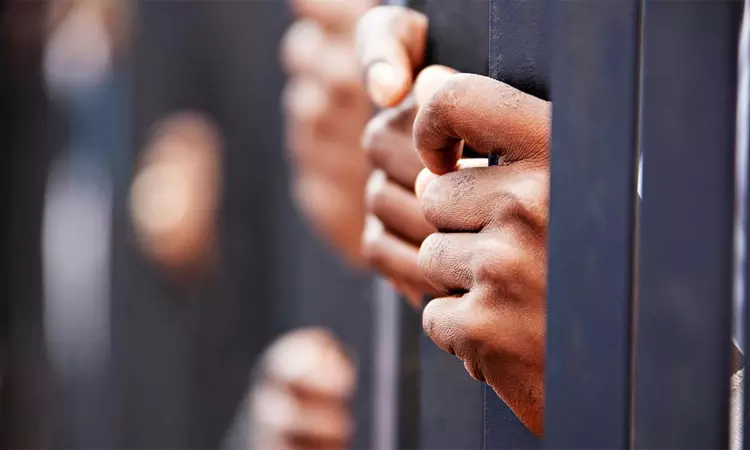 “17 பலாத்கார வழக்கு குற்றவாளிகள் உட்பட 68 பேருக்கு மரண தண்டனை”…. உத்திரபிரதேசத்தில் அதிரடி ஆக்சன்… வெளியான பரபரப்பு தகவல்.!!!