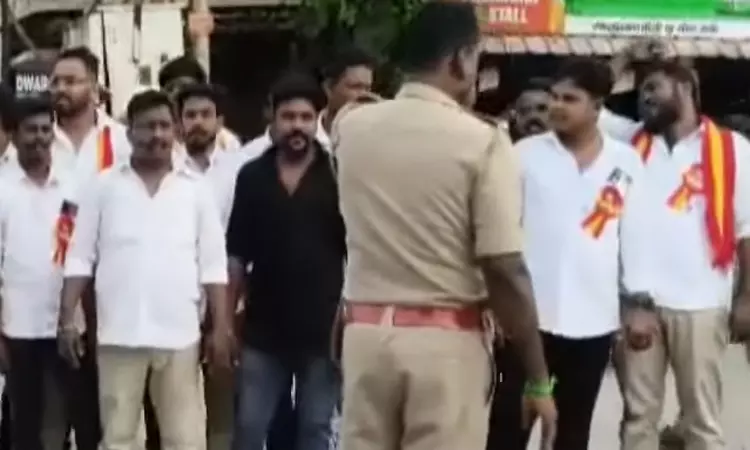 Breaking: அஜித் குமார் மரணத்திற்கு நீதி கேட்டுப் போராட்டம்… வெளி மாவட்டத்தில் இருந்து புறப்பட்ட நிர்வாகிகள் கைது… அதிர்ச்சிகள் தவெகவினர்…!!!!