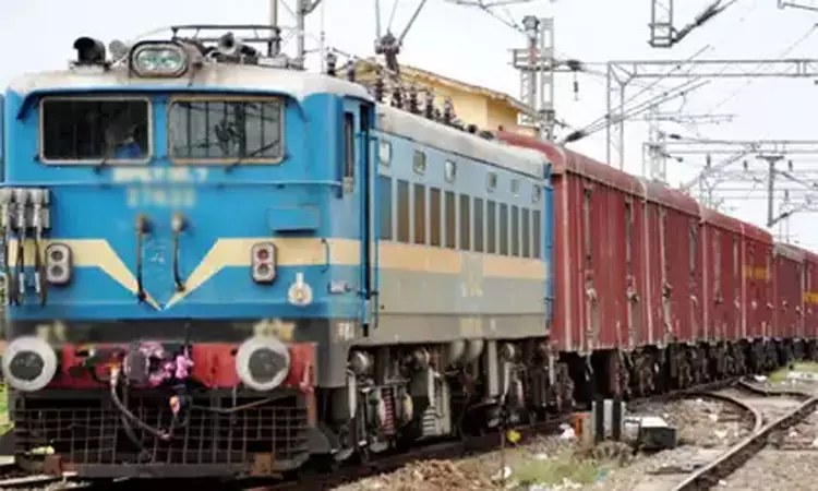 காலையிலேயே ஷாக் நியூஸ்…! 16 ஆண்டுகளுக்குப் பிறகு உயரும் ரயில் கட்டணம்… இந்தியன் ரயில்வே அதிரடி முடிவு…!!!!