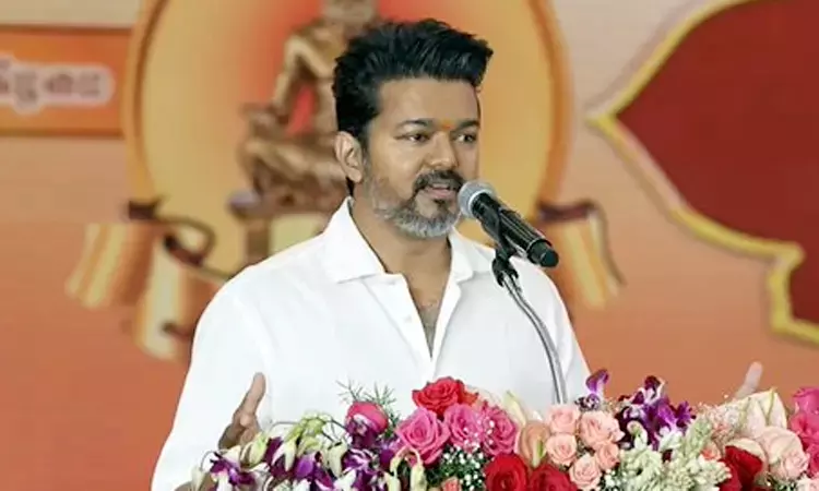விஜயின் மெகா பிளான்..! 2026 தேர்தலுக்காக களமிறங்கும் புதிய செயலி… மாவட்ட செயலாளர்களுடன் நாளை ஆலோசனை…!!