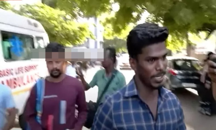 “போலீஸ் தாக்கியதில் உயிரிழந்த அஜித்குமார்”… தம்பி நவீன் குமார் மீதும் தாக்குதல்… ஹாஸ்பிடலில் அனுமதி… வெளிவந்த பரபரப்பு தகவல்..!!!