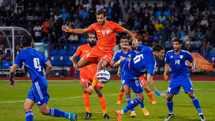 FIFA கால்பந்து தரவரிசை… மோசமான நிலைக்கு கீழே தள்ளப்பட்ட இந்திய கால்பந்து அணி… ரசிகர்களை அதிர்ச்சிக்குள்ளாக்கிய செய்தி…!!