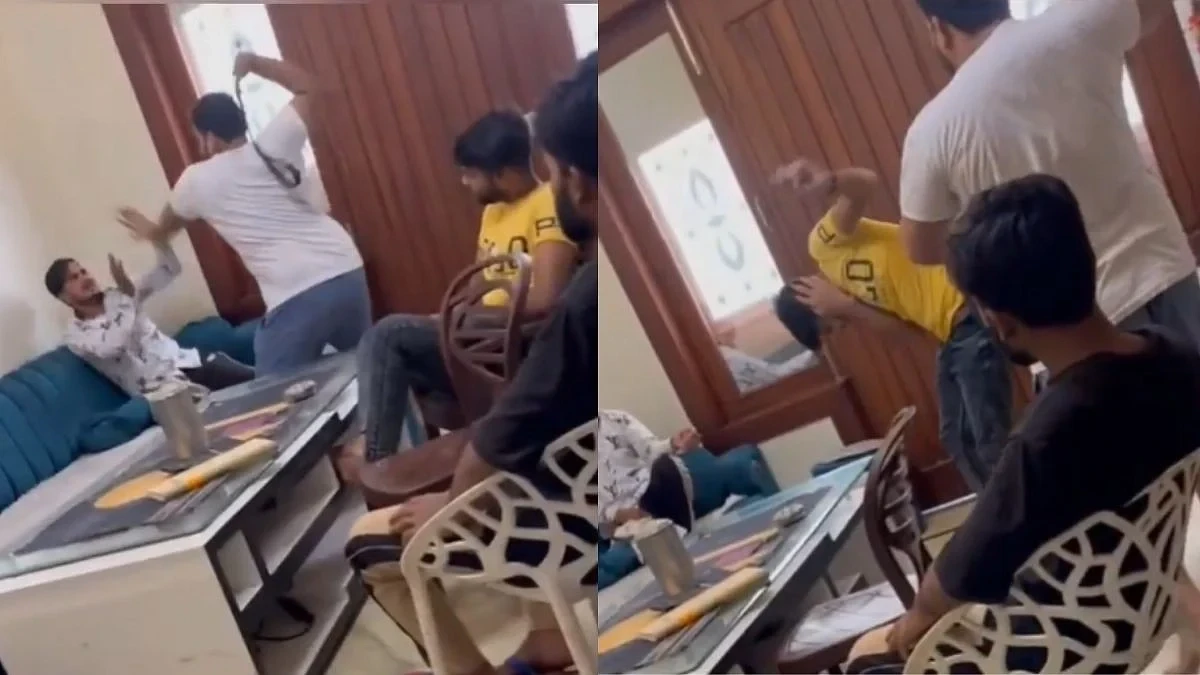 3 மாசமா சம்பளம் தரல… அதைக் கேட்டதுக்கு இப்படி பெல்ட்ட வச்சு அடிக்கிறாரு… ஊழியர்களை தாக்கிய கோழிக் கடை உரிமையாளர்… வைரலாகும் அதிர்ச்சி வீடியோ…!!!