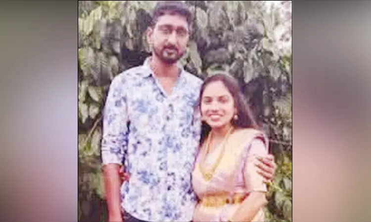 “2 வருஷத்துக்கு முன் திருமணம்”… ரூ‌.5 லட்சத்துக்காக மனைவியை உயிரோடு தீயில் கருக்கிய கணவன்… வரதட்சணை கொடுமையால் மீண்டும் ஒரு பெண் பாதிப்பு…!!!!!