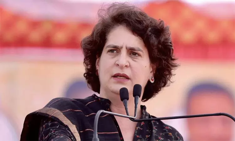 காங்கிரஸ் எம்பி பிரியங்கா காந்தியை காணவில்லை… அதுவும் 3 மாதங்களாக… பாஜக நிர்வாகி போலீசில் பரபரப்பு புகார்.!