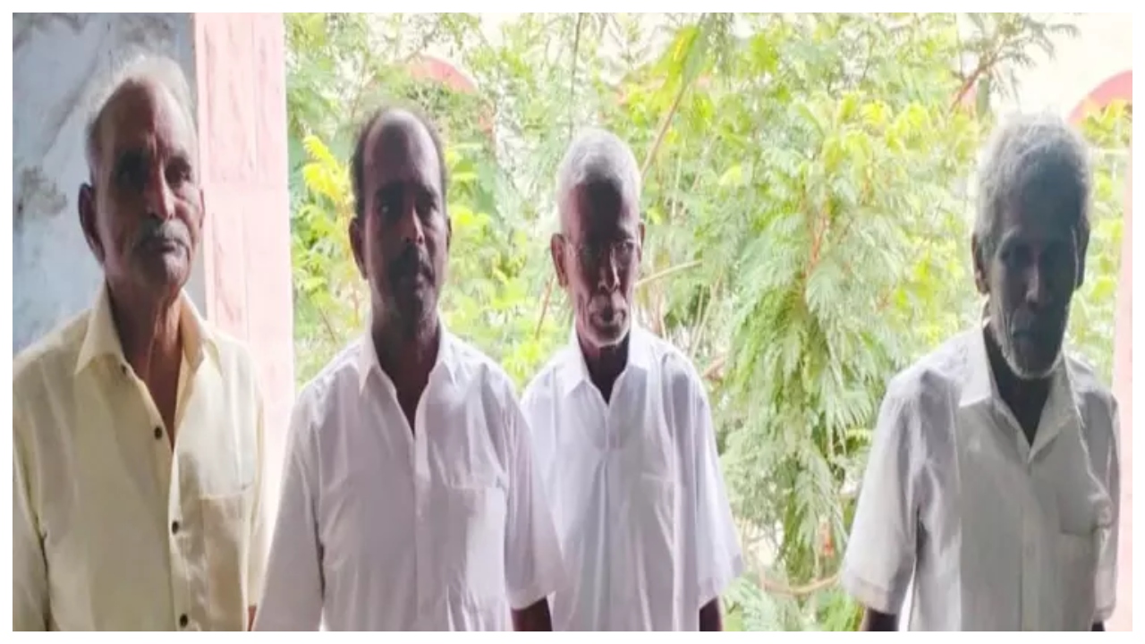 உச்சகட்ட கொடூரம்…! ஒரே குடும்பத்தை சேர்ந்த அண்ணன், தம்பி உட்பட மூவர் படுகொலை… நீதிமன்றத்தின் அதிரடி உத்தரவு…!!