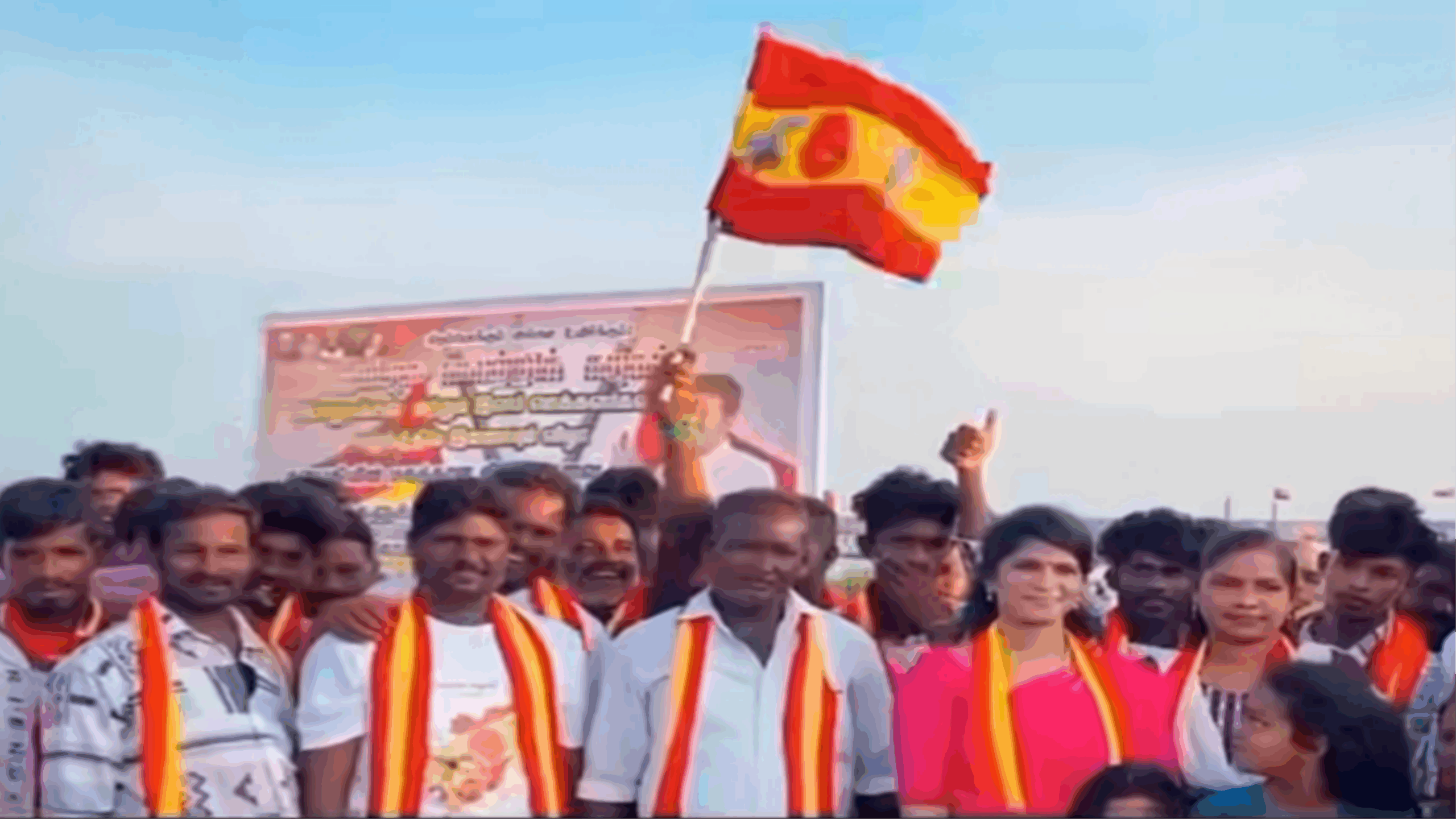 தூத்துக்குடியில் தவெக அலை…. மீனவர்களின் மனதை கவர்ந்த விஜய்….!!