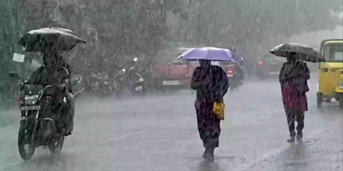 மக்களே..! வங்கக்கடலில் இன்று உருவாகும் பயங்கரம்..!  இன்று இங்கெல்லாம் மழை வெளுக்க போகுது… காலையிலேயே வந்தது அலர்ட்…!!!