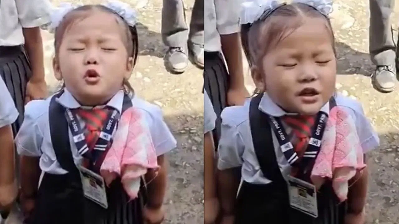 அடடே…! குட்டி பாப்பாவின் தேச பக்தி…! கண்ணை மூடி பாடுறத பாருங்களேன்… அதுலயும் அந்த ரியாக்ஷன்…. வைரலாகும் கியூட் வீடியோ….!!