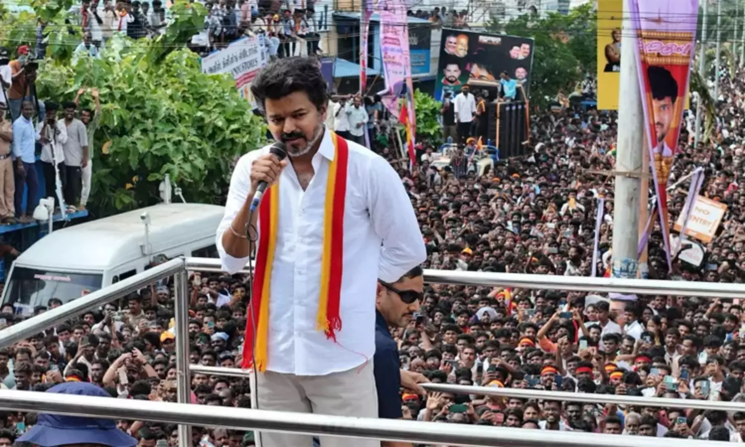 நாகையில் இன்று தவெக தலைவர் விஜய் பிரச்சாரம்… “35 நிமிஷம் தான் பேச அனுமதி”… போலீசார் விதித்த முக்கிய கட்டுப்பாடுகள்… என்னென்ன தெரியுமா…? முழு விவரம் இதோ..!!