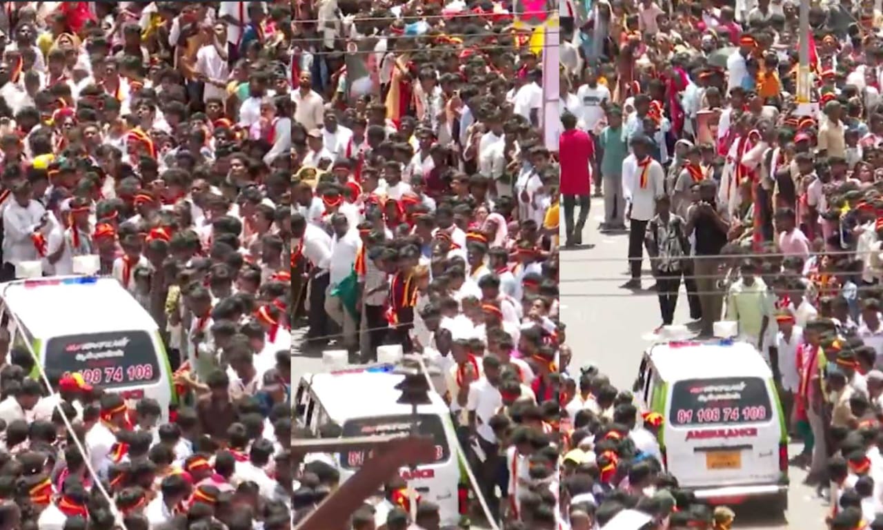 நாமக்கல்லில் பிரச்சாரத்தை தொடங்கிய விஜய்..! “மீண்டும் கூட்டத்திற்குள் நுழைந்த ஆம்புலன்ஸ்”… தவெக தொண்டர்கள் செய்த தரமான சம்பவம்…!!!