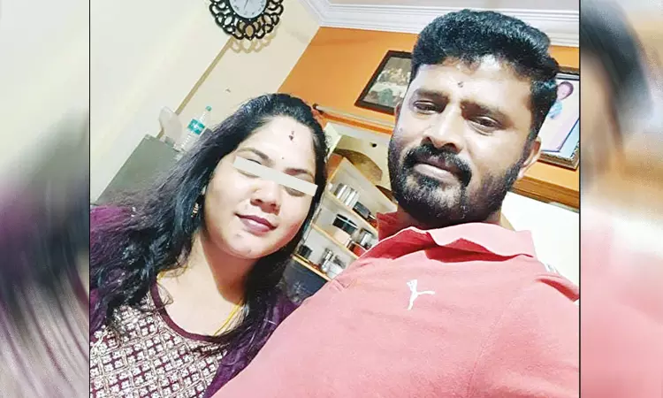 “கள்ளக்காதலனுடன் அடிக்கடி உல்லாசம்”… பெத்த பிள்ளைகளை உதறி தள்ளிவிட்டு தப்பி ஓட்டம்… கதறும் குழந்தைகள்….!!!