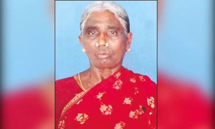 காலில் புண் இருக்கு…. ஆஸ்பத்திரிக்கு சென்ற மூதாட்டி திடீரென உயிரிழப்பு…. போலீஸ் விசாரணையில் வெளிவந்த உண்மை….!!!!!
