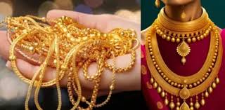 Breaking: “தங்கம் விலை குறைந்தது சவரன் விலை ரூ.82,160″… தொடர்ந்து உயர்வால் கவலைப்பட்டவர்களுக்கு சற்று நிம்மதி..!!!