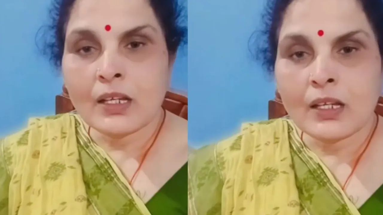 அடி ஆத்தி… உங்க கணவனிடமிருந்து பணத்தை திருடுவீங்களா?… தப்பிக்க பல ட்ரிக்குகளை சொல்லிக் கொடுக்கும் பெண்… வைரலாகும் வீடியோ…!!!