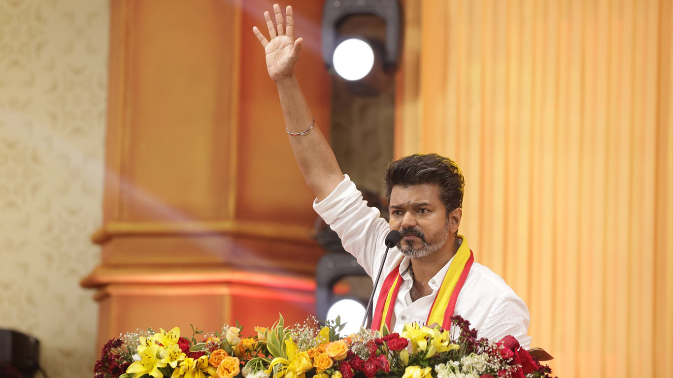 இந்தியாவிலே முதல் முறை… “தவெக செய்த சம்பவம்” வாயை பிளந்த நெட்டிசன்கள் வைரலாகும் வீடியோ…!!