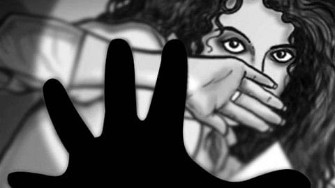 காணாமல் போன 15 வயது சிறுமி..! “மகளைக் காணாமல் பரிதவித்த பெற்றோர்”.. 20 வயது வாலிபர் செய்த கொடூரம்… விசாரணையில் திடுக்கிடும் உண்மை…!!!