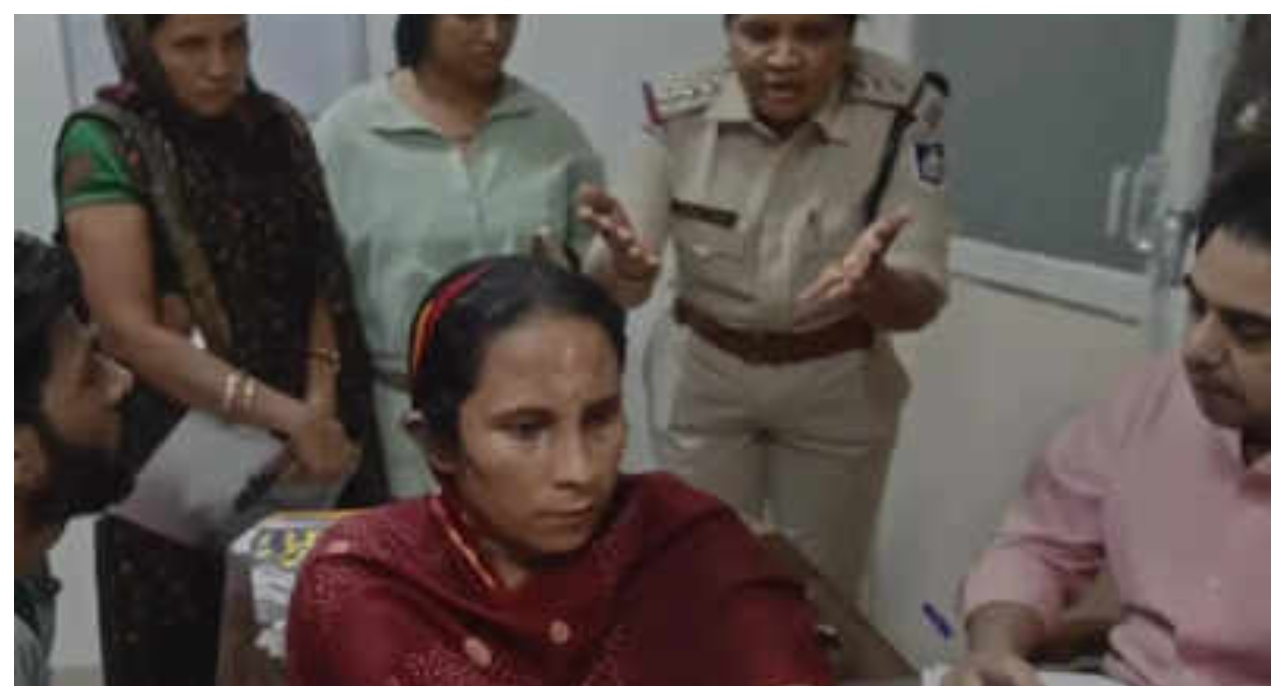 உடல்நலம் சரியில்லாத பெண்ணை பேய் பிடித்ததாக கூறி சித்திரவதை… அடித்து உதைத்து துன்புறுத்திய உறவினர்கள்… 8 பேர் மீது வழக்குப்பதிவு…!!!