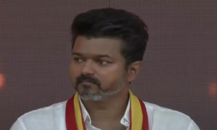தென்காசி விபத்தால் மன வேதனை: உயிரிழந்தோர் குடும்பத்துக்கு விஜய் இரங்கல்! உயர்தர சிகிச்சை அளிக்க தமிழக அரசுக்கு வலியுறுத்தல்!