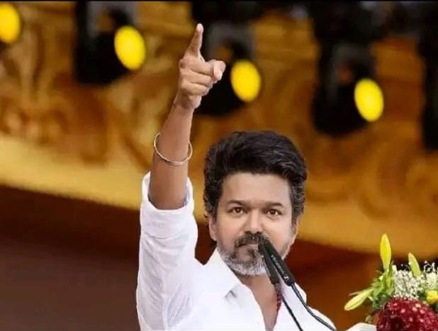 Breaking: கொந்தளித்த விஜய்… இனி அனைத்து ஆலோசனை கூட்டத்திற்கும் எங்களை அழைக்க வேண்டும்… தவெக தலைவர் எச்சரிக்கை…!!