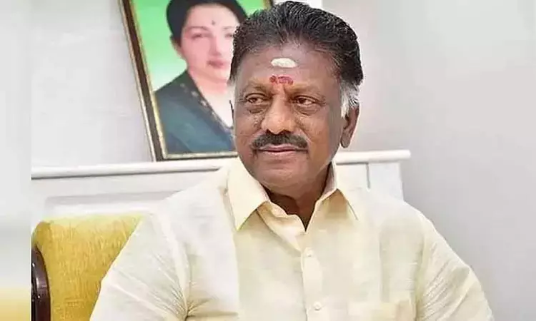 அதிமுக கூடாரம் காலி? விஜய்யிடம் தஞ்சம் புகும் முன்னாள் அமைச்சர்கள்..ஓபிஎஸ்-க்கு வலைவீசும் தவெக..!!