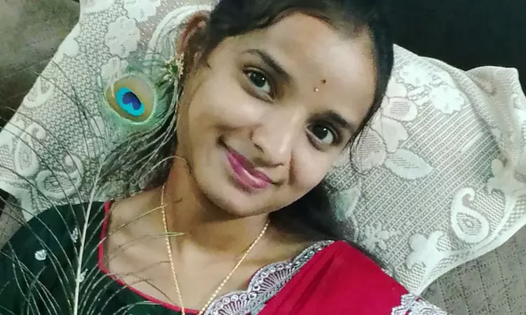 திடுக்கிடும் திருப்பம்! பெங்களூரு விடுதியில் தங்கியிருந்தவருக்கு நேர்ந்த சோகம்! பழக்கமானவருடன் சண்டை! தப்பி ஓடிய கொலையாளி!
