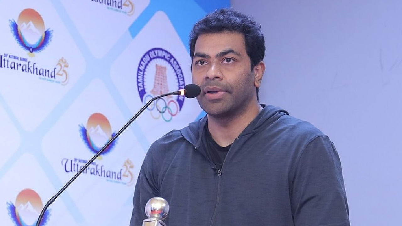 பச்ச பொய் பேசிய ஆதவ் அர்ஜுனா…. சென்னை to மதுரை சிறைக்கு மாற்றப்பட்ட ஸ்டாலின்…. வைரலாகும் வீடியோ…!!