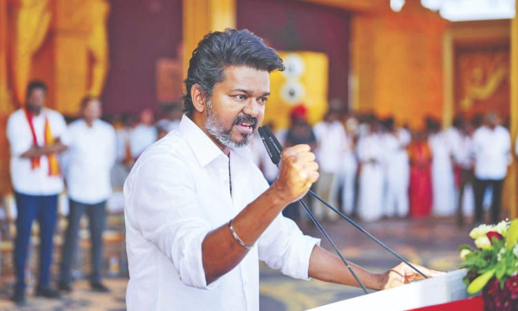 நாளை பெருந்துறையில் அதிரடி…. 30 நிமிட விஜயின் முக்கிய உரை…. வெளியாகும் அறிவிப்புகள்…. காத்திருக்கும் தமிழகம்….!!
